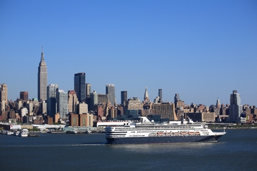 ms Veendam in New York